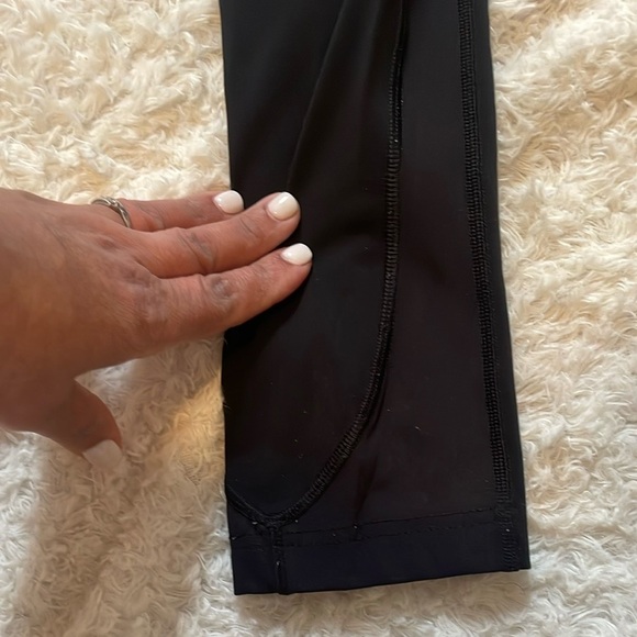 Lululemon high rise athletic leggings for women size 2 - Picture 10 of 11
